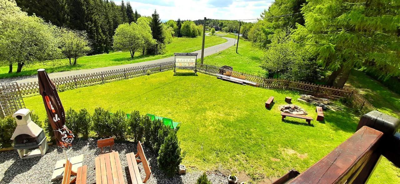 Penzion Studanka, Klíny Buitenkant foto